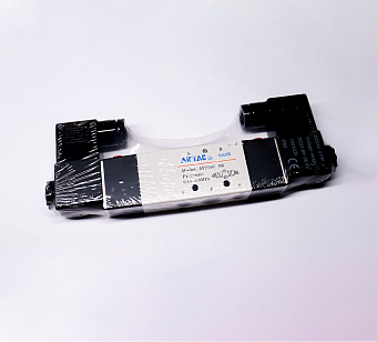 Пневмоклапан AIRTAC 4V230C08 