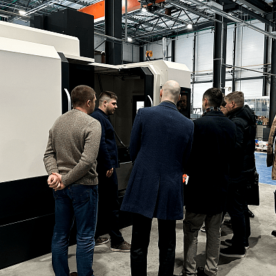 ДЕЛЕГАЦИЯ ИЗ НИЖЕГОРОДСКОЙ ОБЛАСТИ В РАМКАХ БЕЛОРУССКО-НИЖНЕГОРОДСКОЙ КОНФЕРЕНЦИИ ПО СТАНКОСТРОЕНИЮ, РОБОТИЗАЦИИ И АВТОМАТИЗАЦИИ В МИНСКЕ НА НАШЕМ ПРЕДПРИЯТИИ